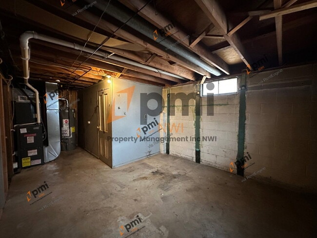 Building Photo - 510 Tremont St