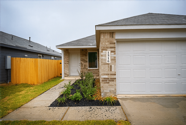 Building Photo - 1516 Sunset Ridge Dr