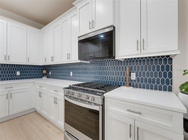 Building Photo - 2525 Mario Wy