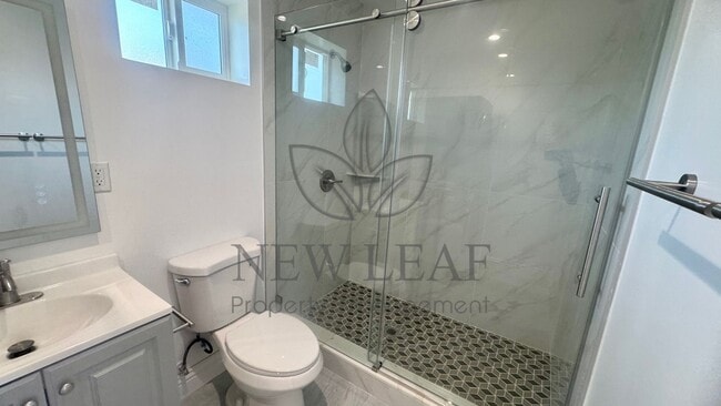 Building Photo - 189 Elizabeth Ln