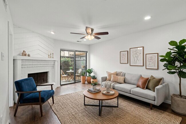 Building Photo - 4800 Northway Dr