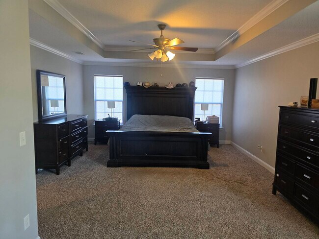 Building Photo - 504 Wyckfield Way