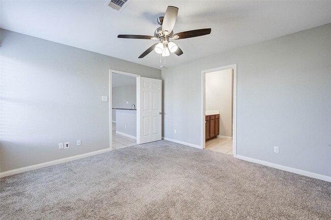 Building Photo - 9814 Garnet Springs Dr