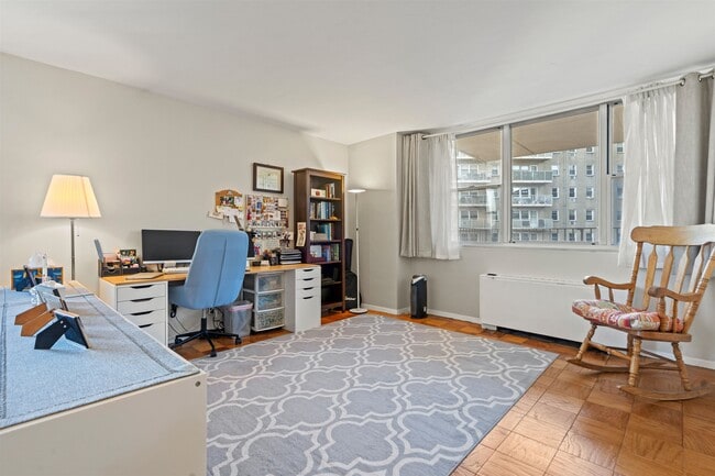 Building Photo - 6040 JFK Blvd E