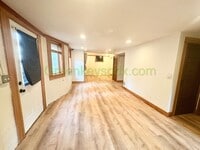 Building Photo - 4727 NE 10th Ave