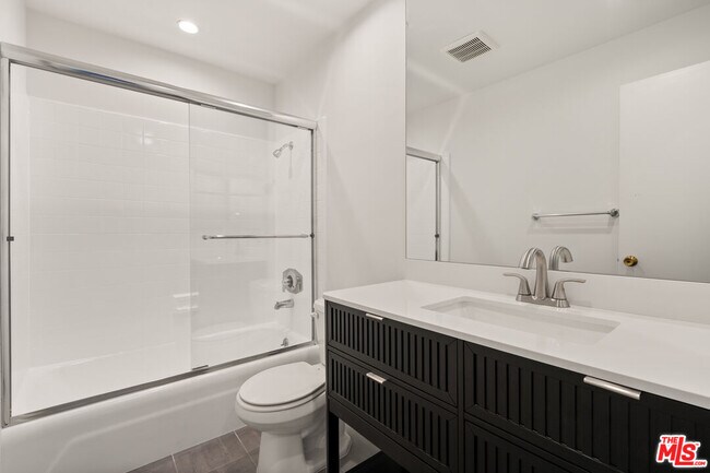 Building Photo - 1457 Butler Ave