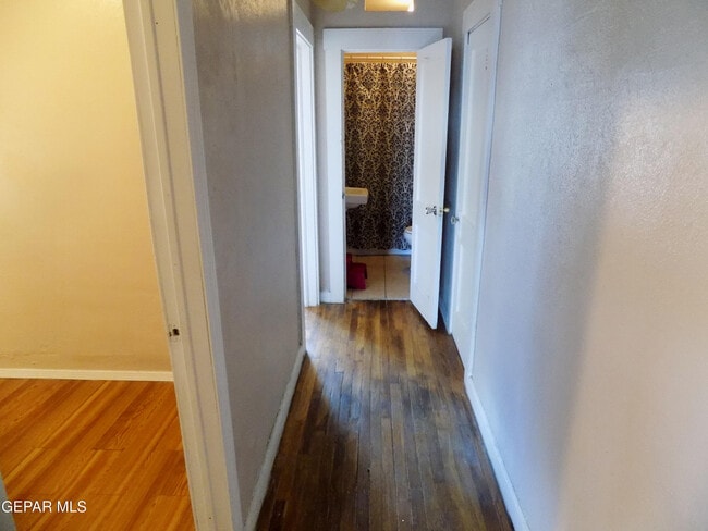 Building Photo - 3609 Sacramento Ave