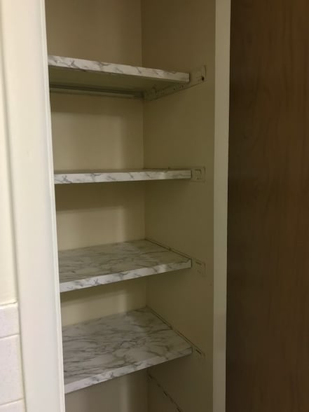 Building Photo - 401 County Line Rd