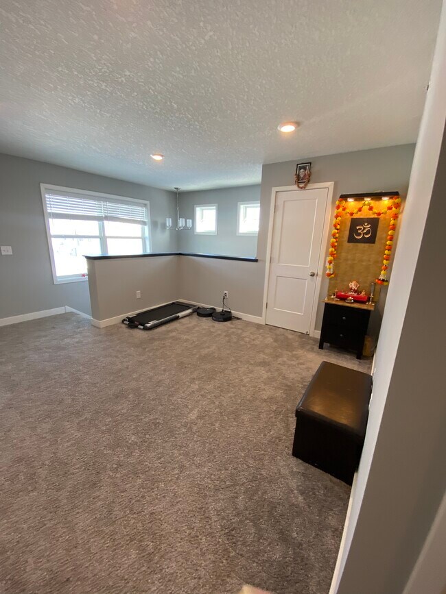 Building Photo - 4757 Equine Trl