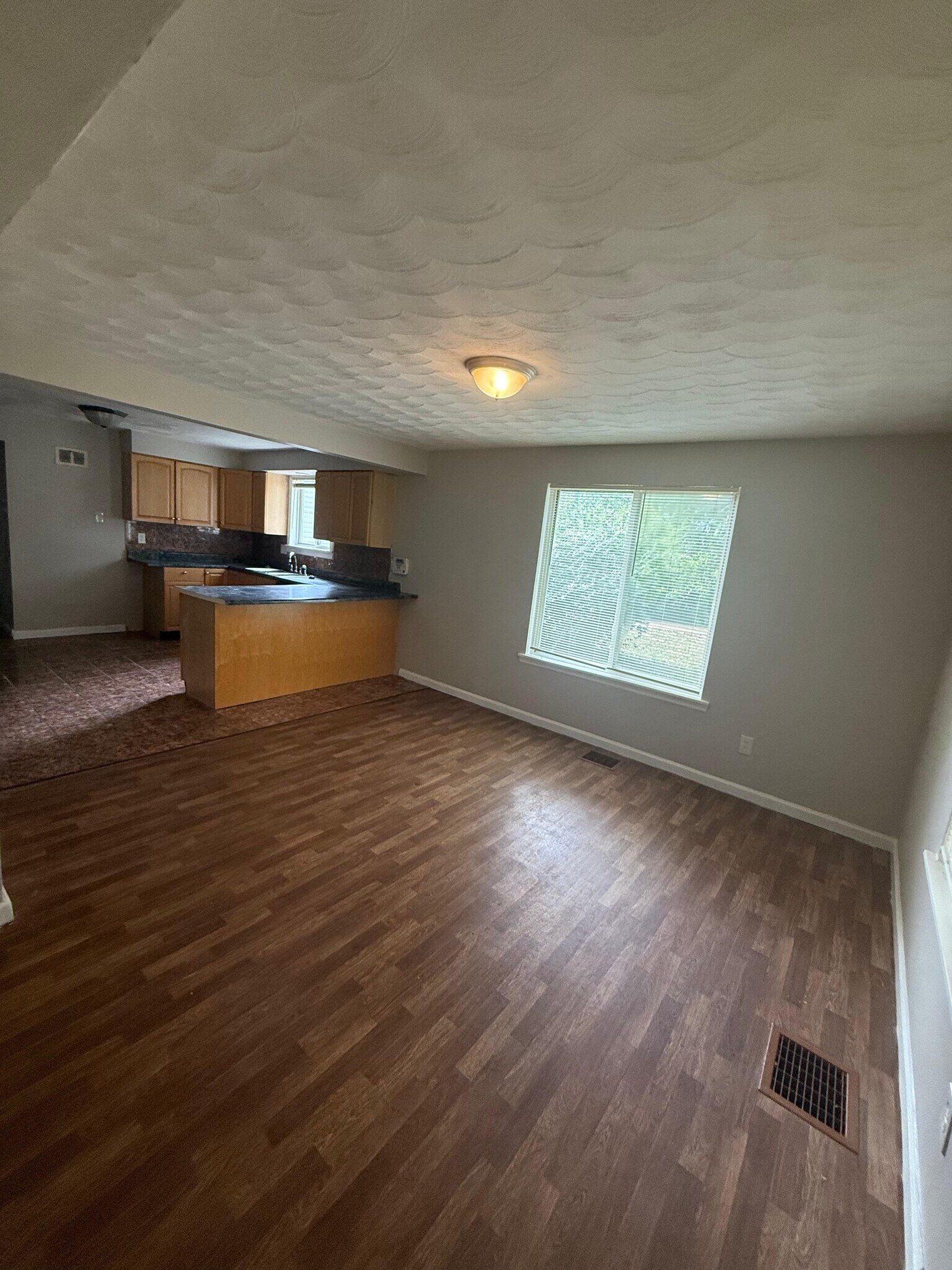 Building Photo - 8120 Gardner Ln