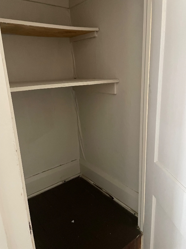 Building Photo - 334 Robbins Ave