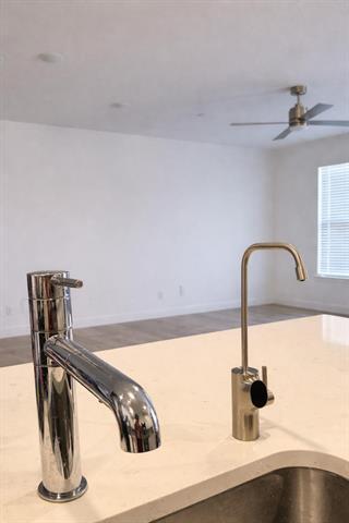 Building Photo - 8861 Scarp Hl Ln