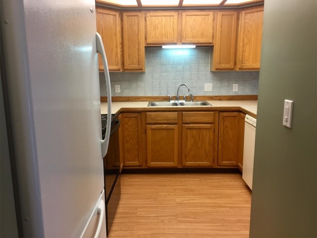 Building Photo - 1711 W Koch St