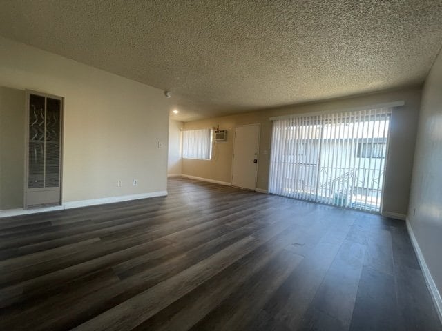 Building Photo - 10381 Pradera Ave