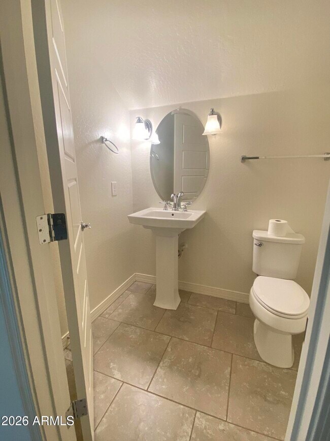 Building Photo - 22868 E Desert Hills Dr