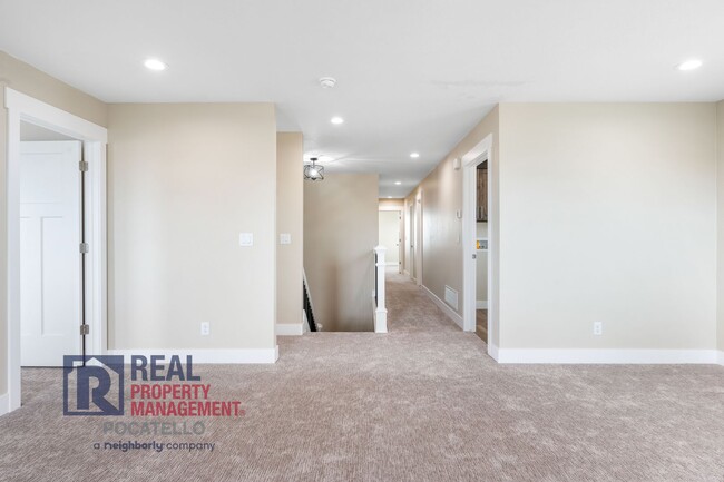 Building Photo - Brand New Construction 4 Bed 3.5 House - 2...