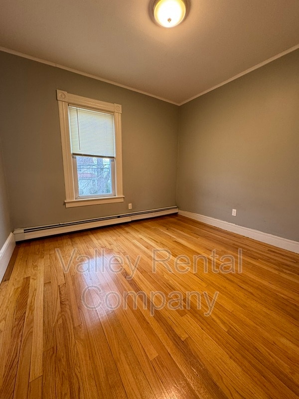 Building Photo - 86 Bridge St