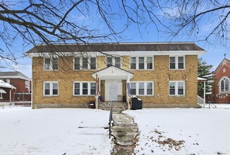 Building Photo - 701 Hazel St