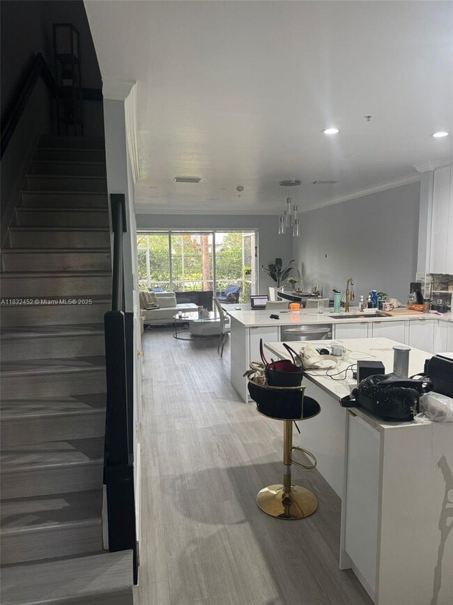 Building Photo - 16262 Ravina Way