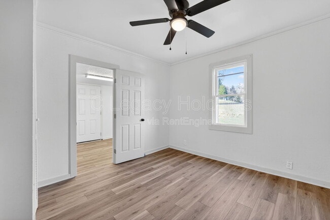 Building Photo - 134 Quincey St