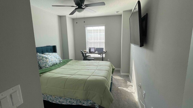 Building Photo - 2906 E 15th Ave