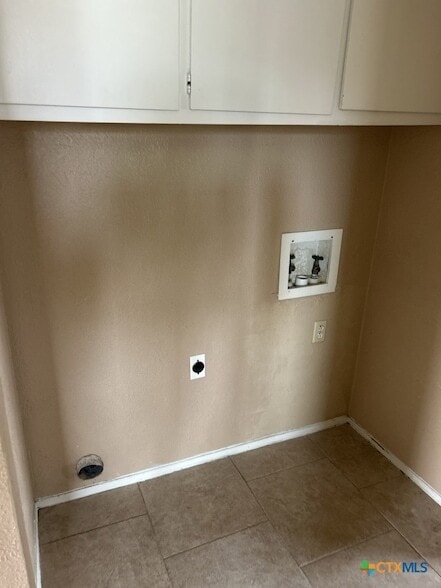 Building Photo - 2405 Shoemaker Dr