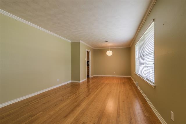 Building Photo - 10626 Longmeadow Dr