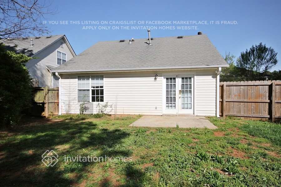 Building Photo - 1406 N Hampton Dr