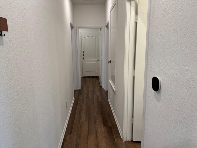 Building Photo - 14225 Silver Lace Ln