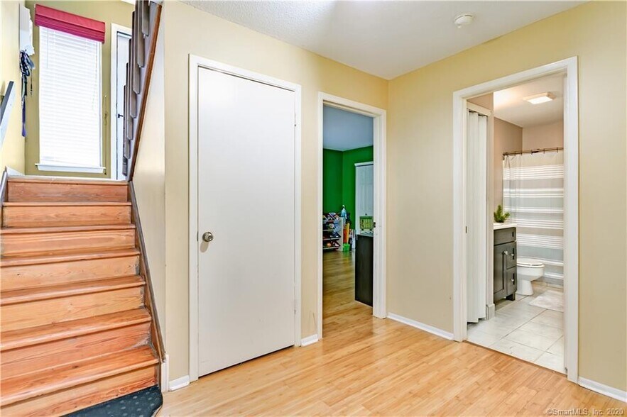 Building Photo - 31 Pheasant Run