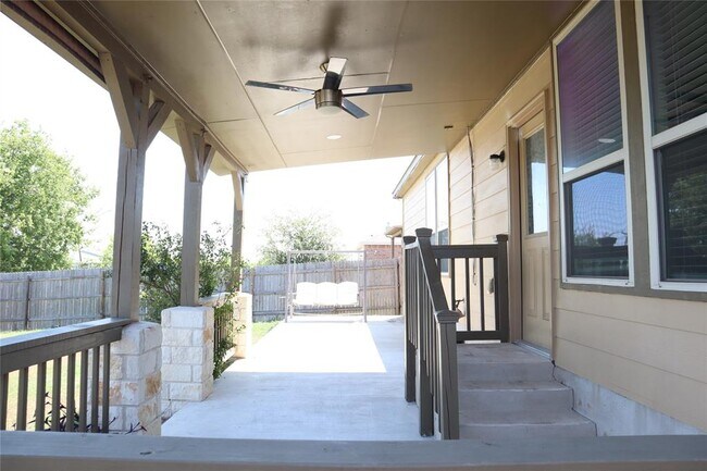 Building Photo - 6912 Longford Trail