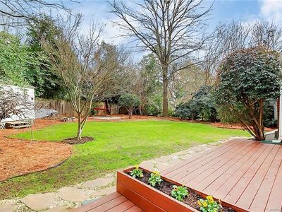 Building Photo - 3419 Country Club Dr