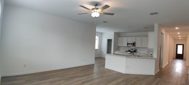 Building Photo - 1111 Mahogany Ln