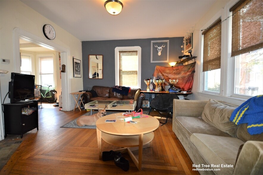 Building Photo - 5 Murdock Terrace