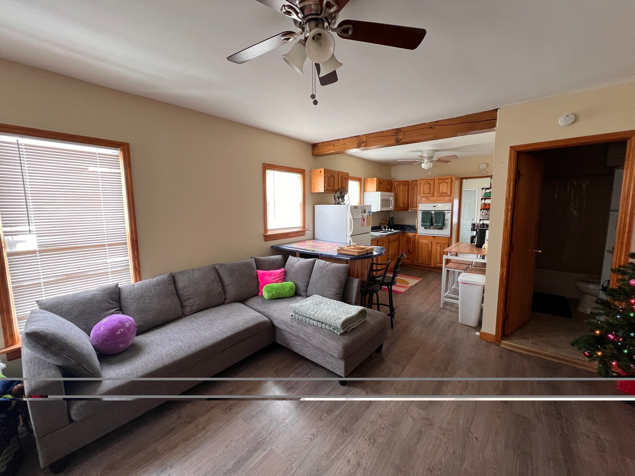 Building Photo - 151 Division St