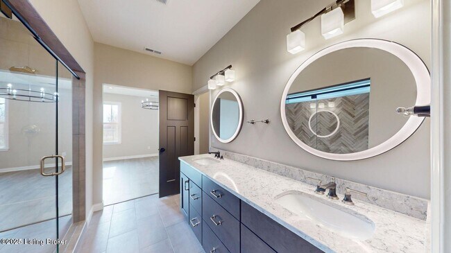 Building Photo - 212 Education Wy