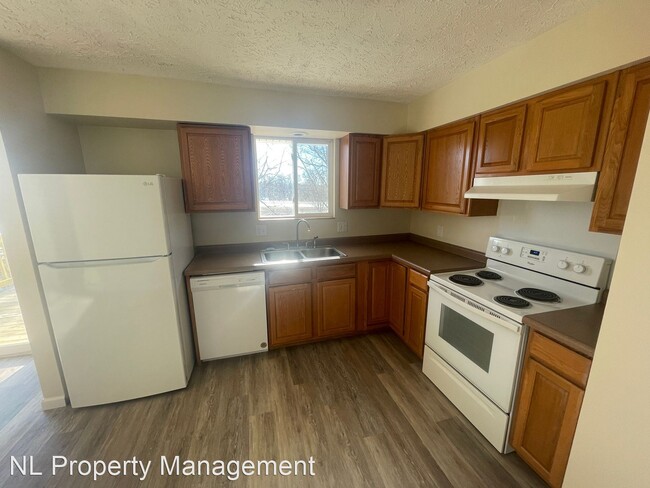Building Photo - 4 br, 3 bath House - 21009 Appoloosa Drive