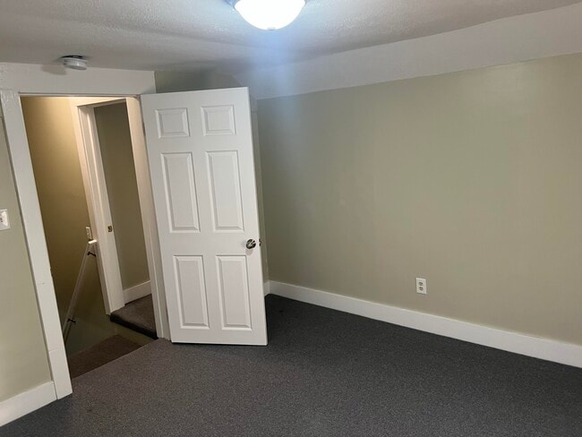 Building Photo - 56733 Grand River Ave