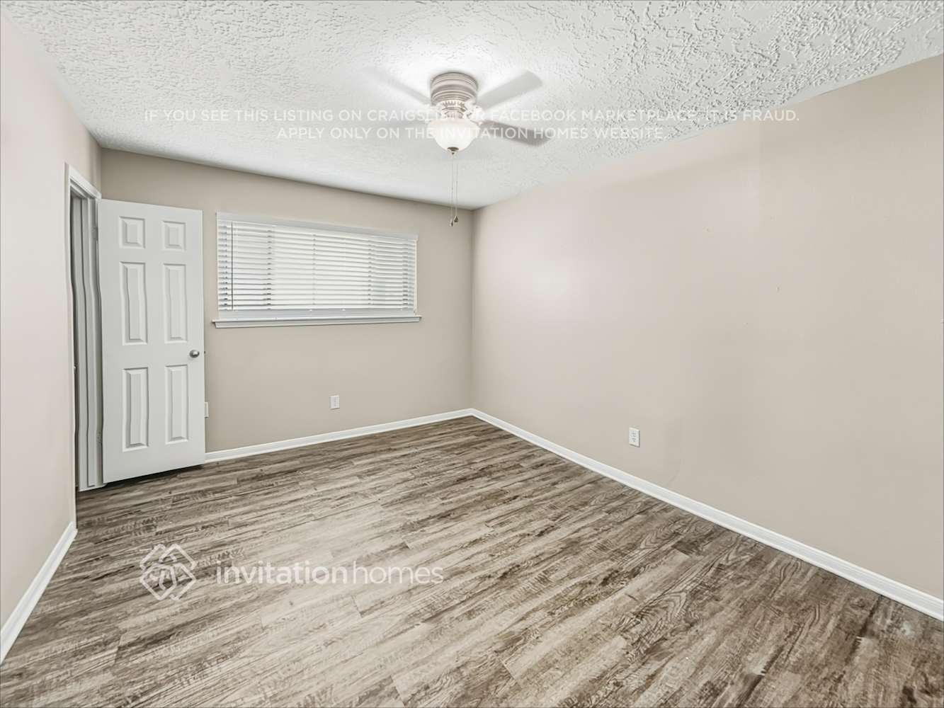 Building Photo - 1824 Meadow Creek Dr