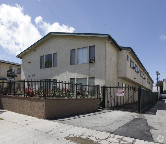 Primary Photo - 4375 Ventura Canyon Ave