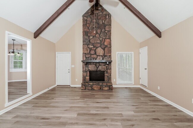 Building Photo - 2790 Stevens Creek Rd