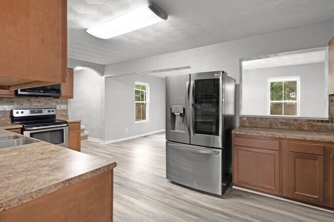 Building Photo - 3 Bed 3.5 Bath Home for Rent in Norfolk!