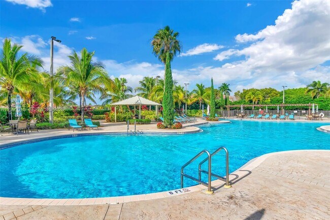 Building Photo - 19381 Stonebrook St