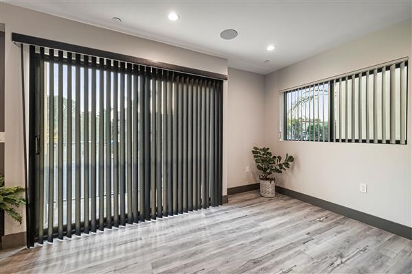 Building Photo - 4930 Laurel Canyon Blvd