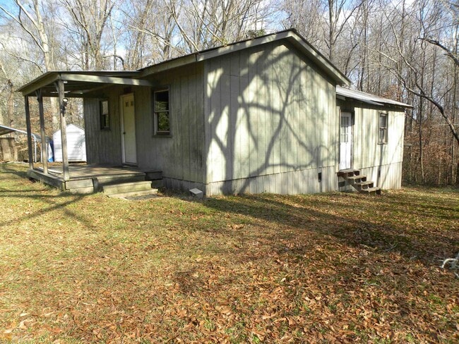 Primary Photo - 2445 Wynn Lake Rd