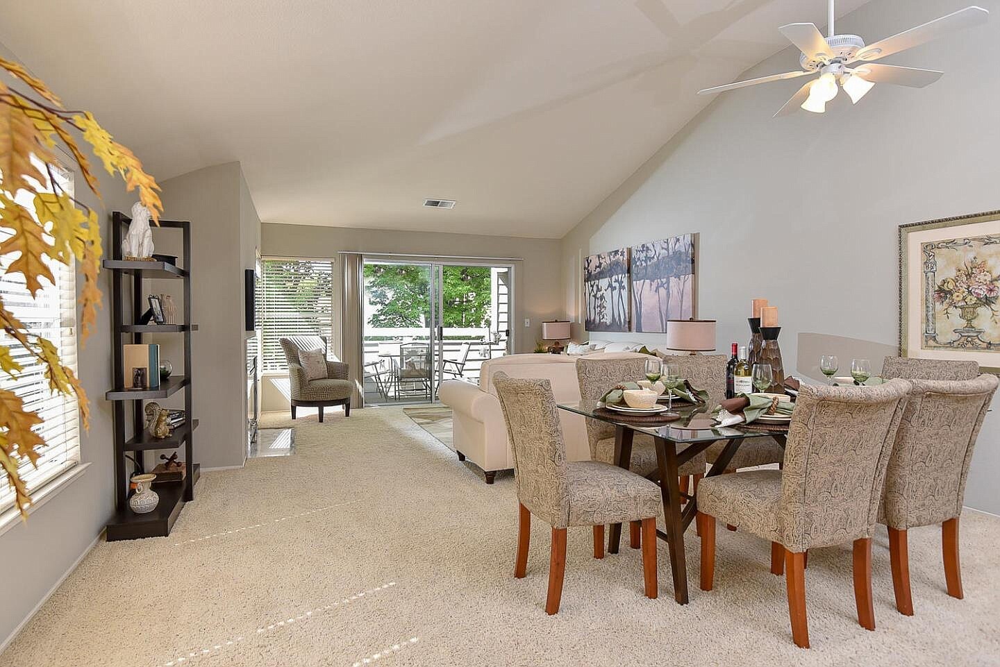 Building Photo - 1711 Parkview Green Cir