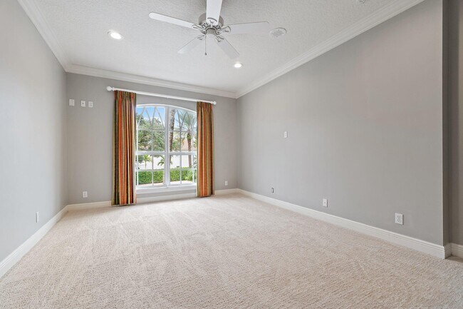Building Photo - 702 Maritime Way
