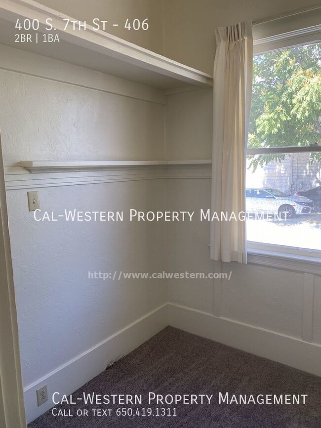 Building Photo - Two Bed, One Bath Victorian Unit Across fr...