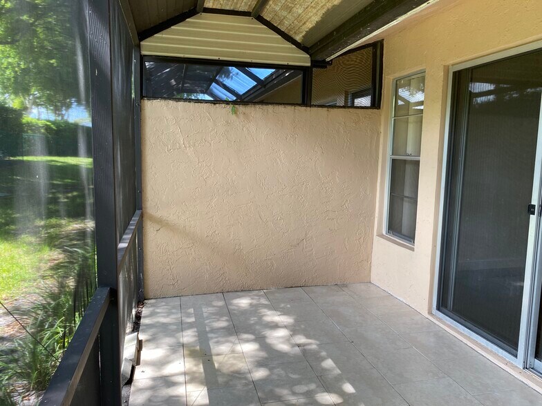 Building Photo - 18595 Egret Way