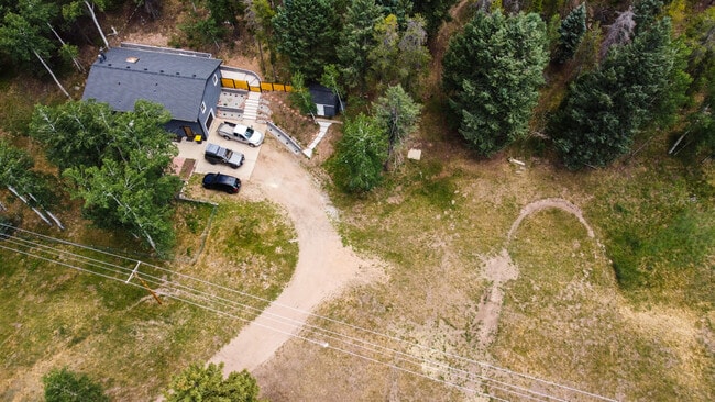 Building Photo - 6910 Brook Forest Dr